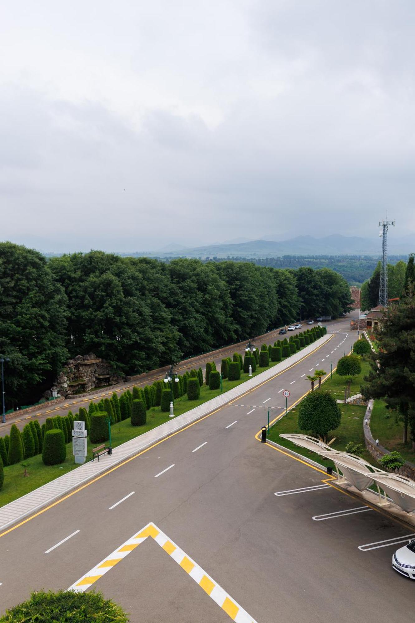 Ayan Palace Hotel Tovuz Εξωτερικό φωτογραφία
